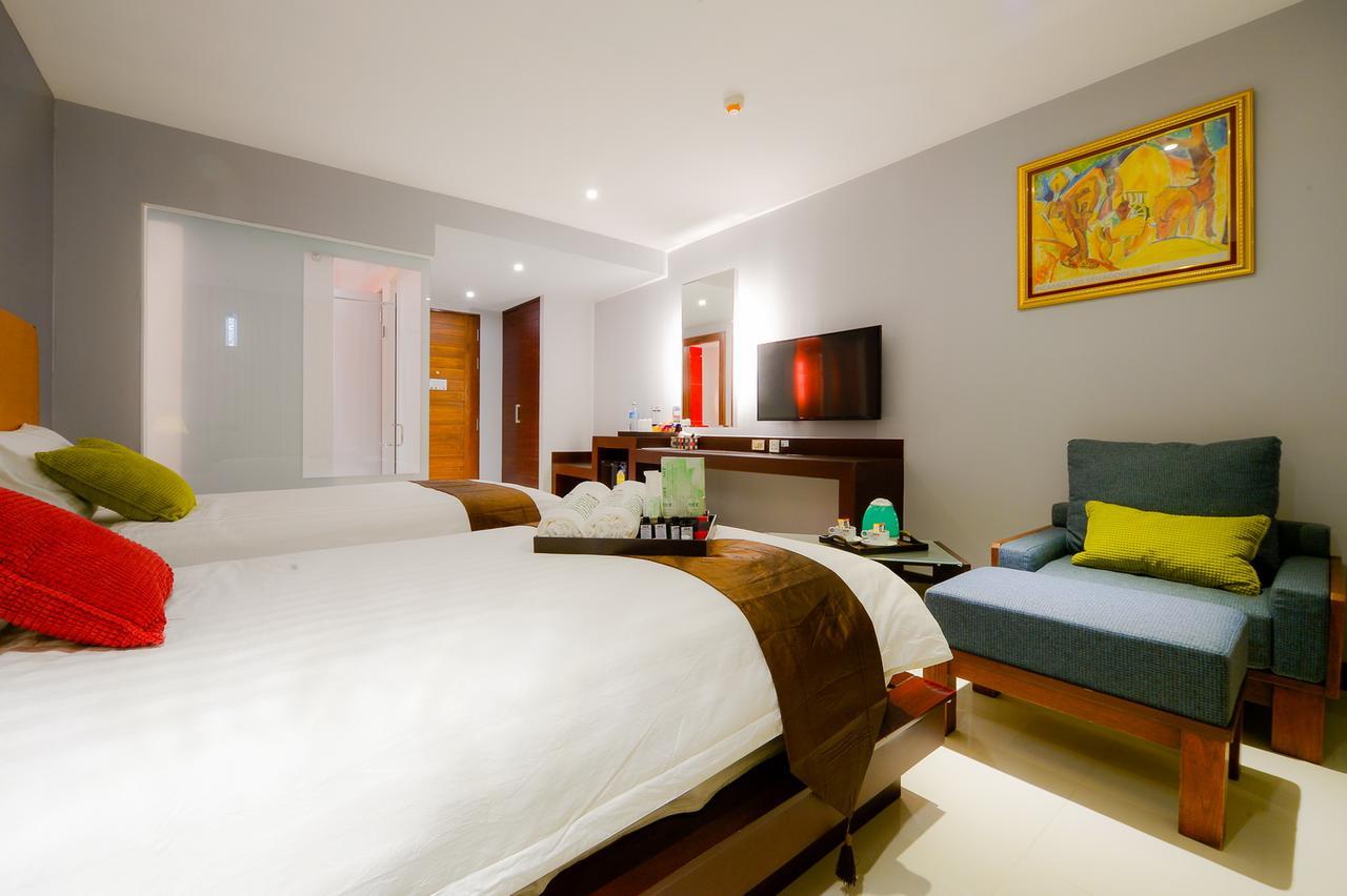 Nice Residence Hotel Huahin - Sha Extra Plus Exterior photo